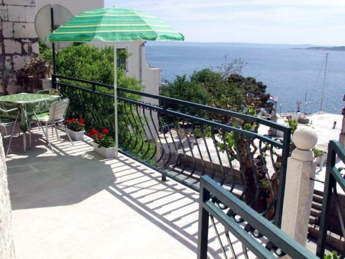Villa Nikola Brela Exterior photo